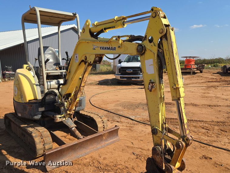 image for item EU3922 Yanmar VIO20-3 mini excavator