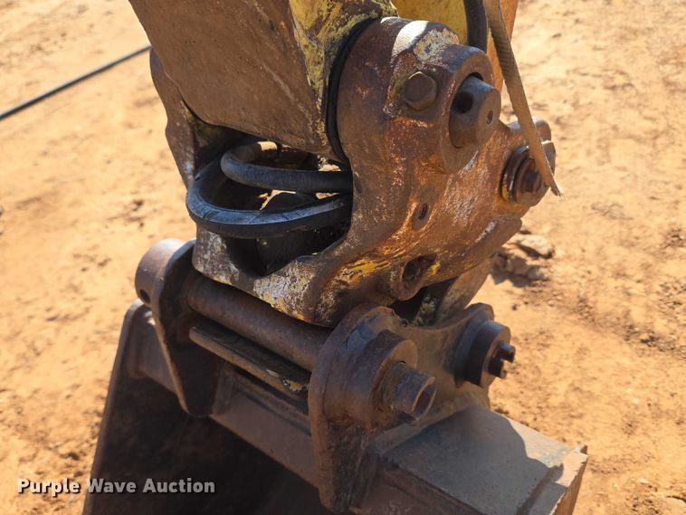 image for item EU3922 Yanmar VIO20-3 mini excavator