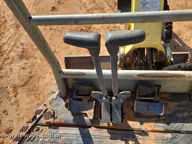 image for item EU3922 Yanmar VIO20-3 mini excavator