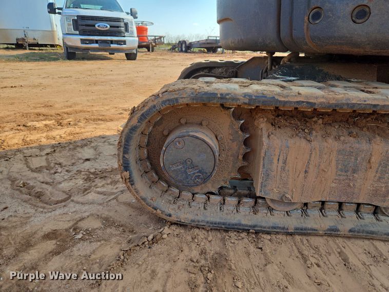 image for item EU3922 Yanmar VIO20-3 mini excavator