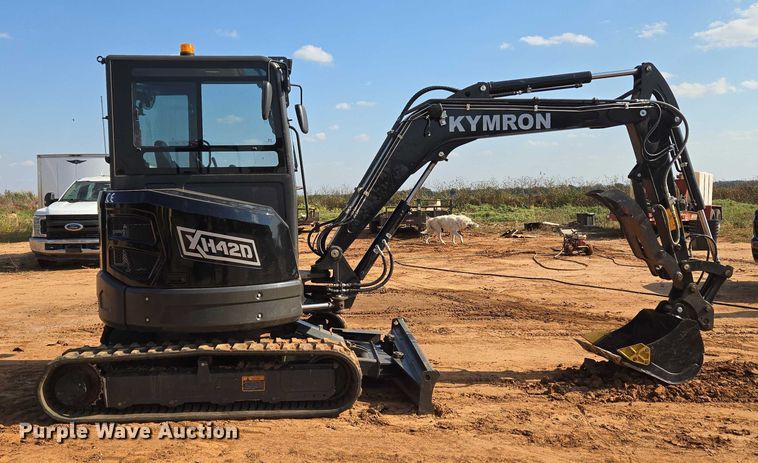 image for item EU3923 Kymron XH42D mini excavator