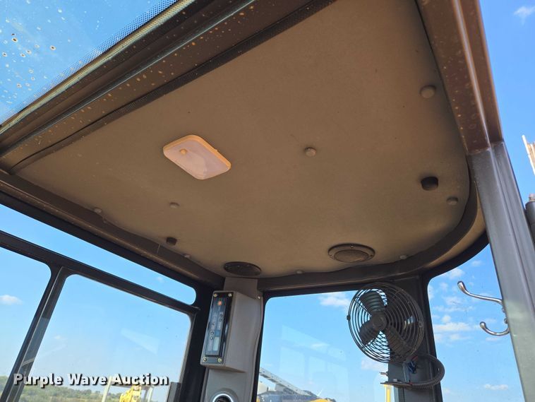 image for item EU3923 Kymron XH42D mini excavator