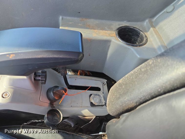 image for item EU3923 Kymron XH42D mini excavator