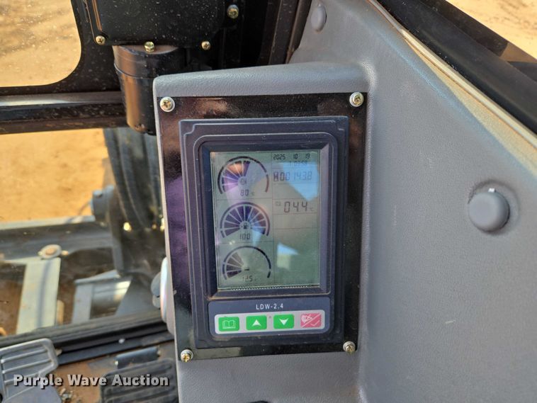 image for item EU3923 Kymron XH42D mini excavator