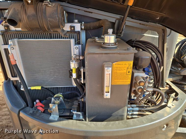 image for item EU3923 Kymron XH42D mini excavator