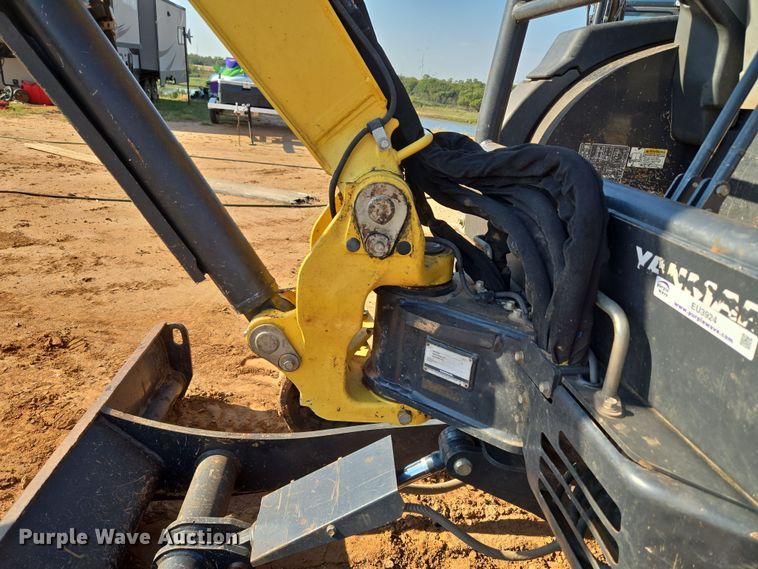 image for item EU3924 Yanmar VIO35-6A mini excavator