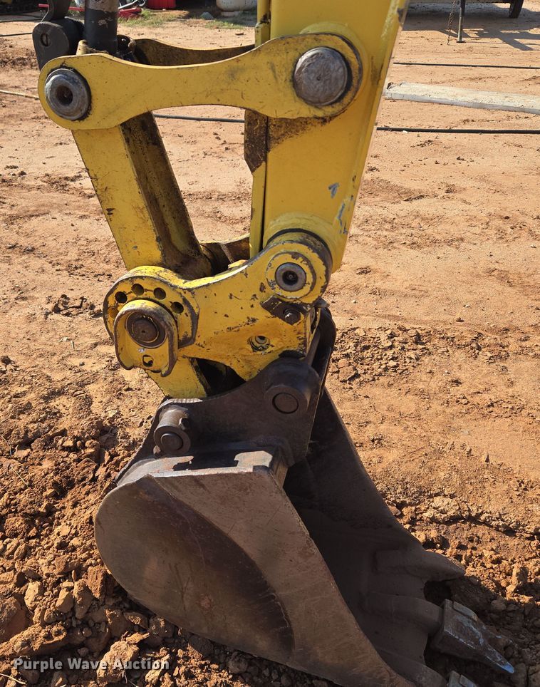 image for item EU3924 Yanmar VIO35-6A mini excavator