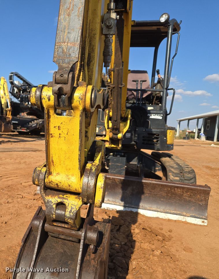 image for item EU3924 Yanmar VIO35-6A mini excavator