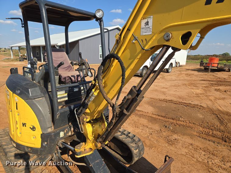 image for item EU3924 Yanmar VIO35-6A mini excavator