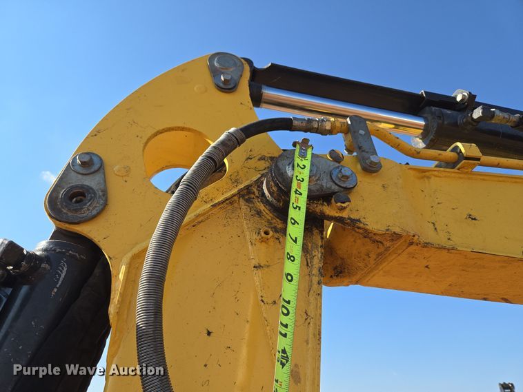 image for item EU3924 Yanmar VIO35-6A mini excavator