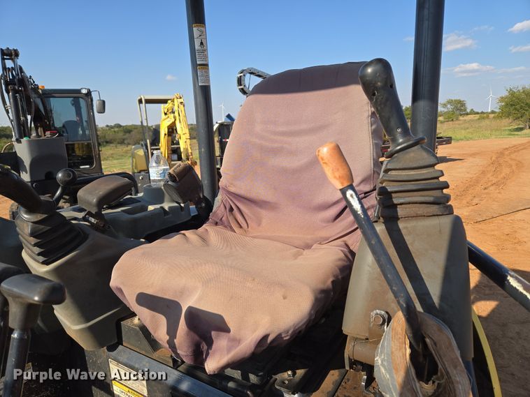 image for item EU3924 Yanmar VIO35-6A mini excavator