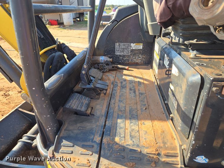 image for item EU3924 Yanmar VIO35-6A mini excavator