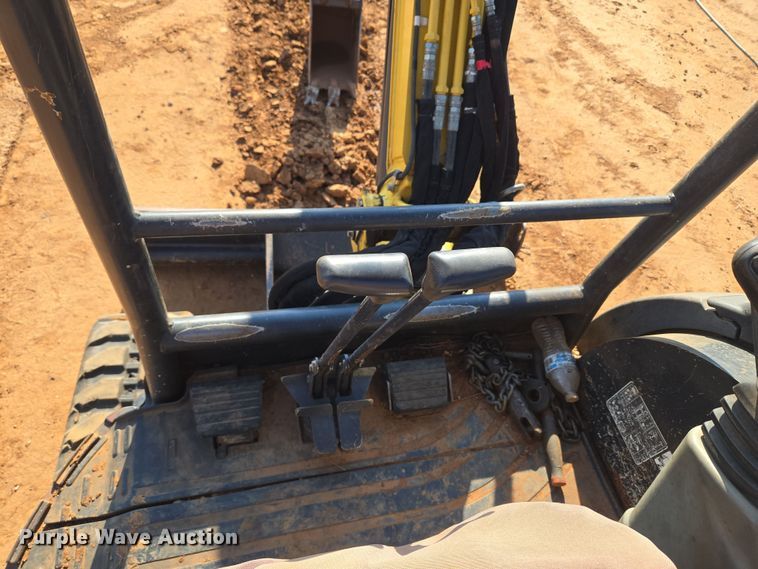 image for item EU3924 Yanmar VIO35-6A mini excavator