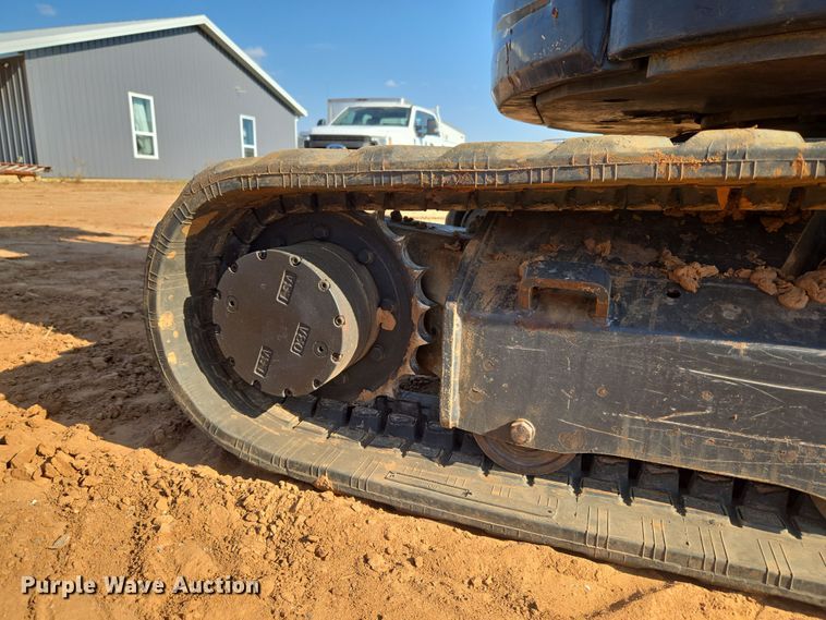 image for item EU3924 Yanmar VIO35-6A mini excavator