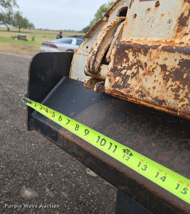 image for item EU3947 1998 GMC C8500 dump truck