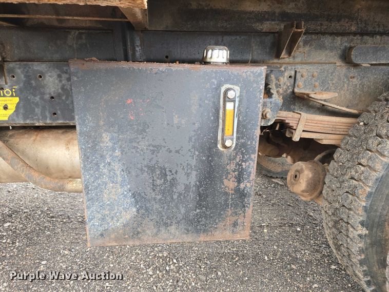 image for item EU3947 1998 GMC C8500 dump truck