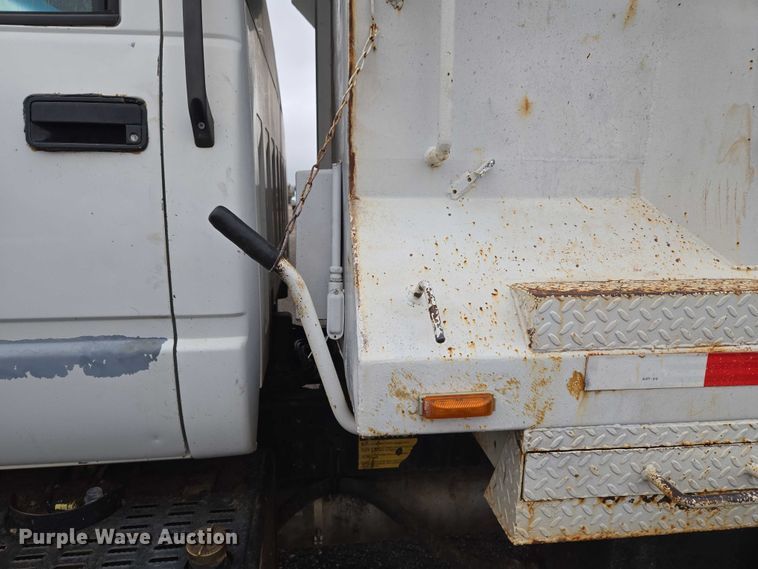 image for item EU3947 1998 GMC C8500 dump truck