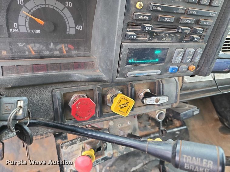 image for item EU3947 1998 GMC C8500 dump truck