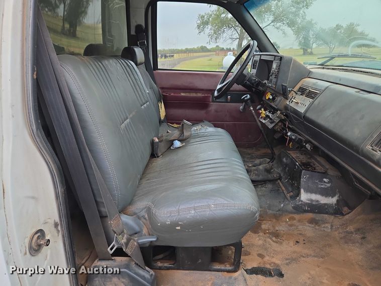 image for item EU3947 1998 GMC C8500 dump truck