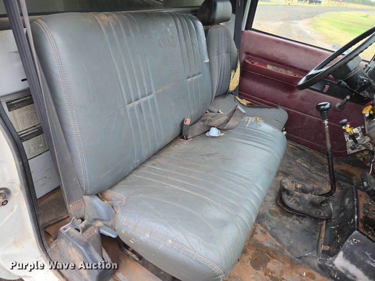 image for item EU3947 1998 GMC C8500 dump truck