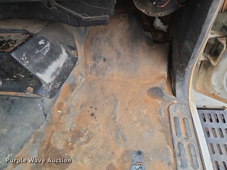 image for item EU3947 1998 GMC C8500 dump truck