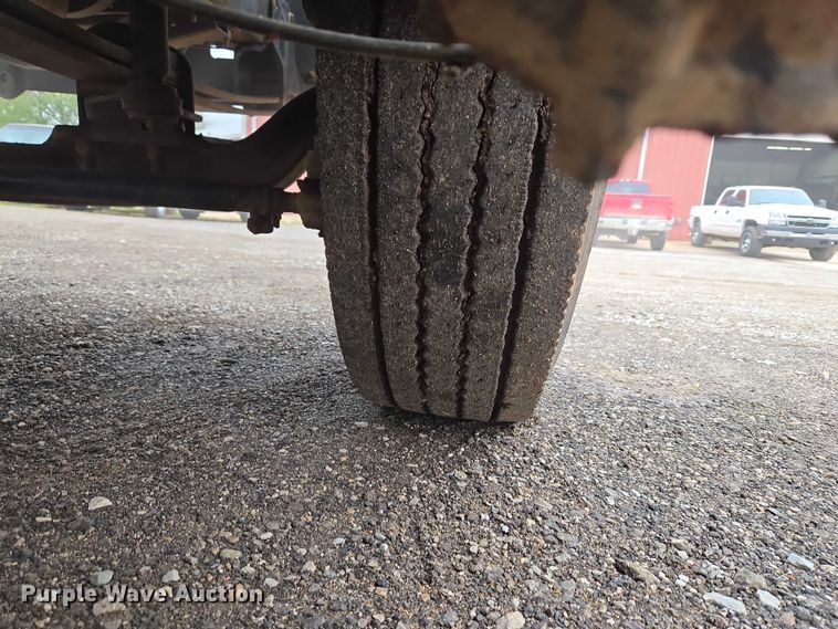 image for item EU3947 1998 GMC C8500 dump truck