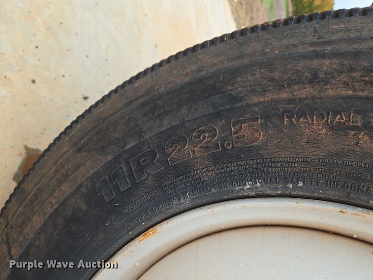 image for item EU3947 1998 GMC C8500 dump truck