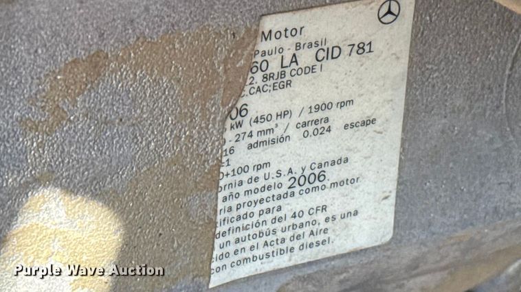 image for item EU5095 2007 Freightliner Columbia flatbed truck