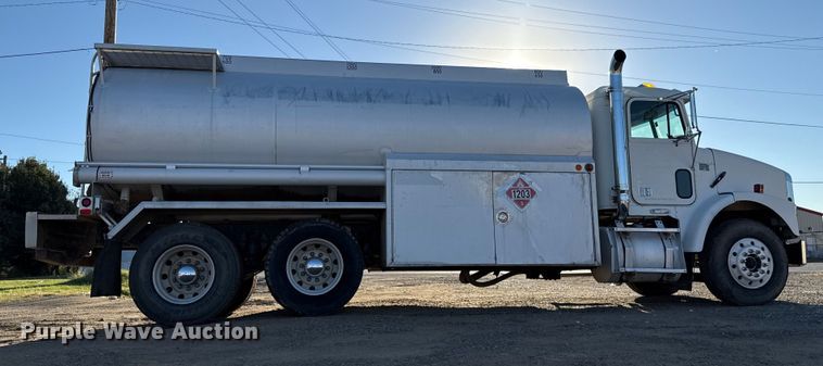 image for item EU5144 2002 Freightliner FLD fuel truck