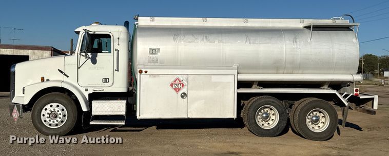 image for item EU5144 2002 Freightliner FLD fuel truck