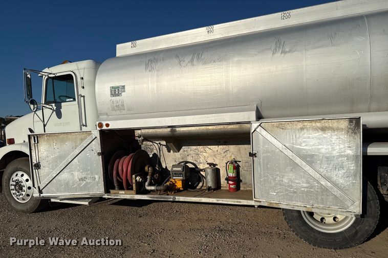 image for item EU5144 2002 Freightliner FLD fuel truck