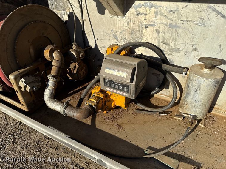 image for item EU5144 2002 Freightliner FLD fuel truck