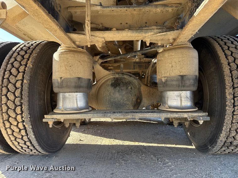 image for item EU5144 2002 Freightliner FLD fuel truck