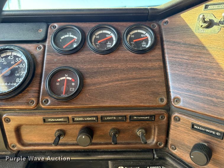 image for item EU5144 2002 Freightliner FLD fuel truck