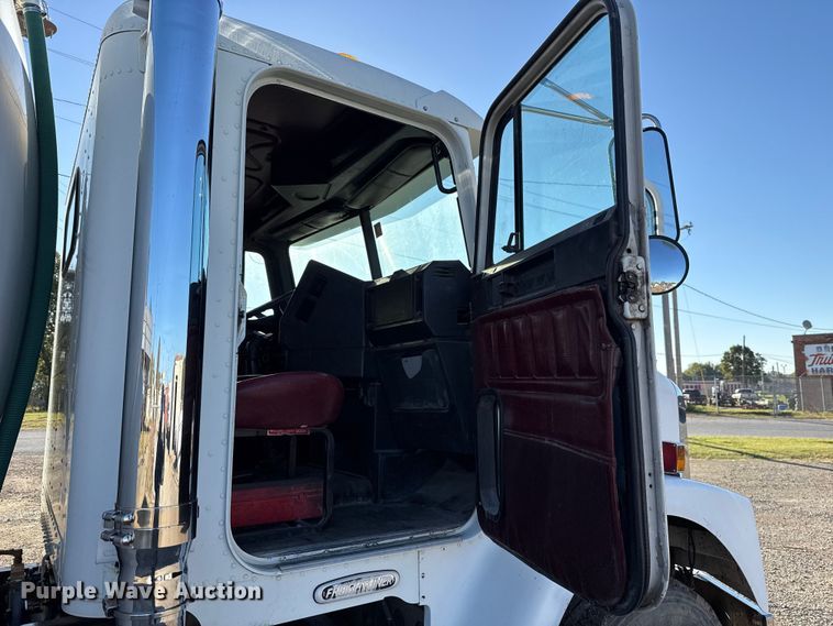 image for item EU5144 2002 Freightliner FLD fuel truck