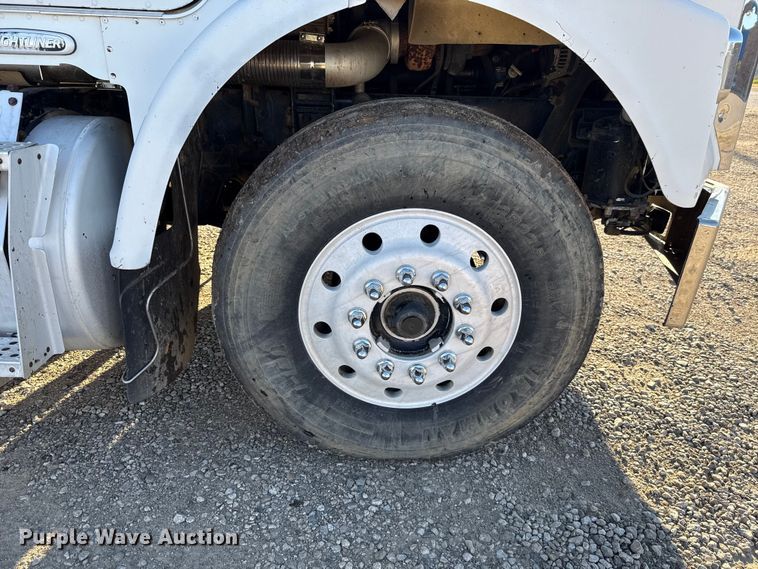 image for item EU5144 2002 Freightliner FLD fuel truck