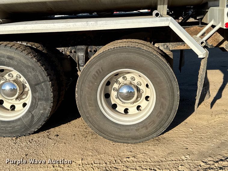 image for item EU5144 2002 Freightliner FLD fuel truck