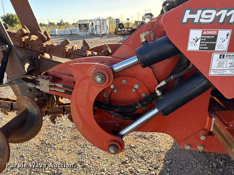 image for item EU5150 2012 Ditch Witch RT115 trencher
