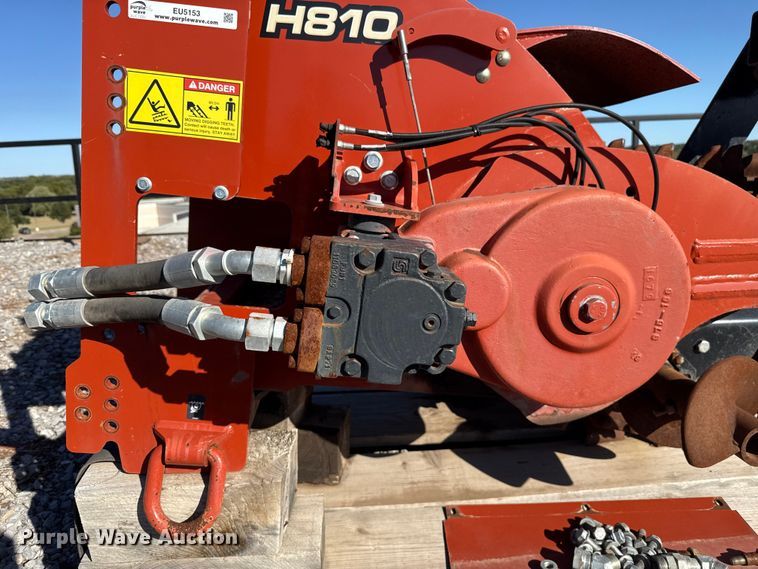 image for item EU5153 2018 Ditch Witch H810 trencher