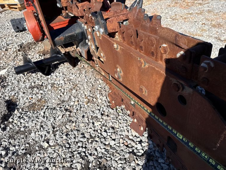 image for item EU5154 2017 Ditch Witch H810 trencher