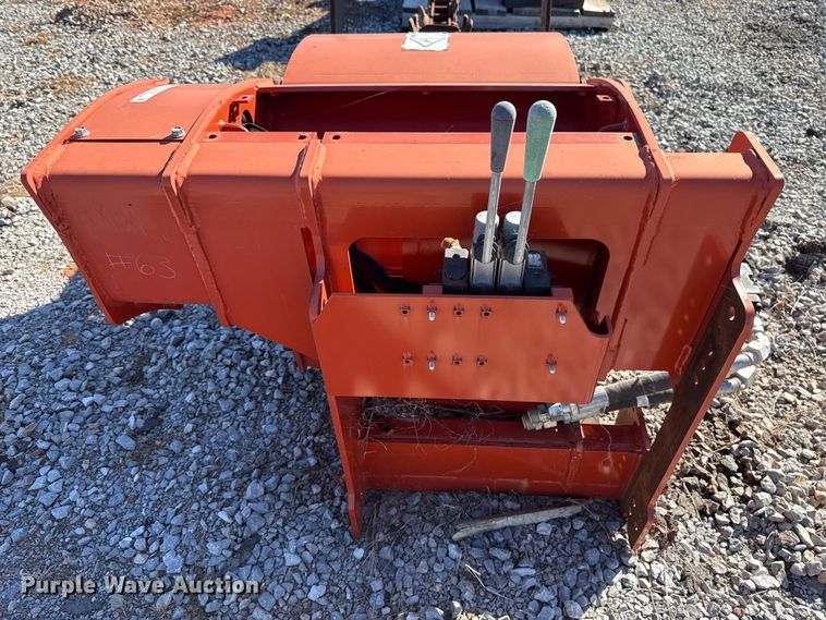 image for item EU5154 2017 Ditch Witch H810 trencher