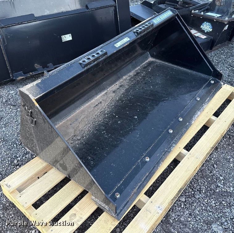 image for item EU5155 Blue Diamond 108090 skid steer bucket