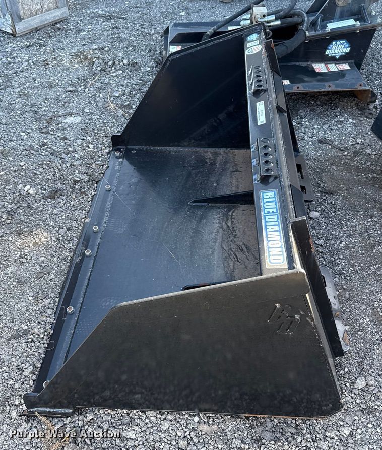 image for item EU5156 Blue Diamond 108620 skid steer bucket