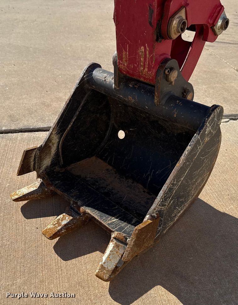 image for item EU5160 2023 Yanmar SV08-1D mini excavator