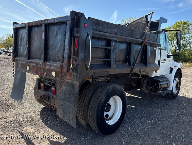 image for item EU5175 2005 International 4300 SBA 4X2 dump truck