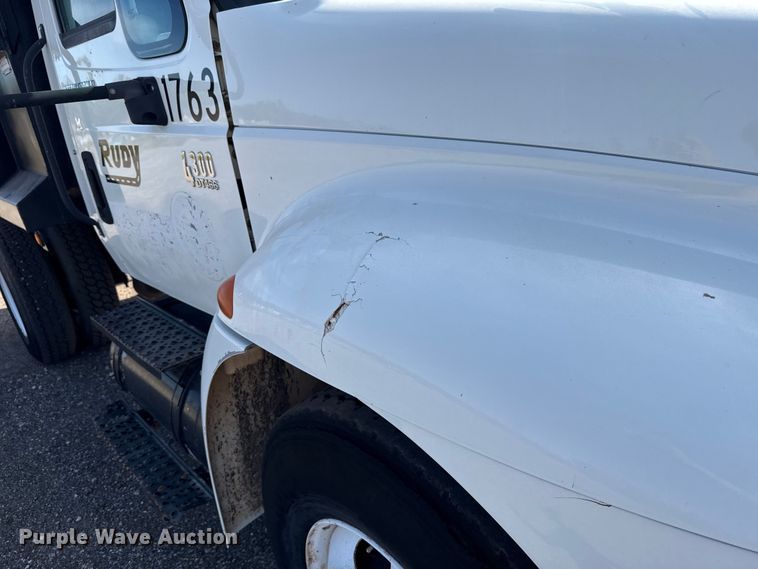 image for item EU5175 2005 International 4300 SBA 4X2 dump truck