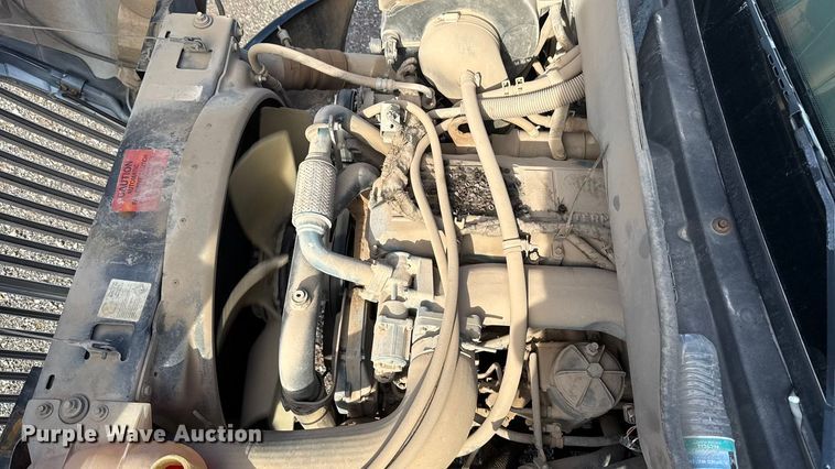 image for item EU5175 2005 International 4300 SBA 4X2 dump truck