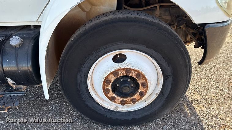 image for item EU5175 2005 International 4300 SBA 4X2 dump truck