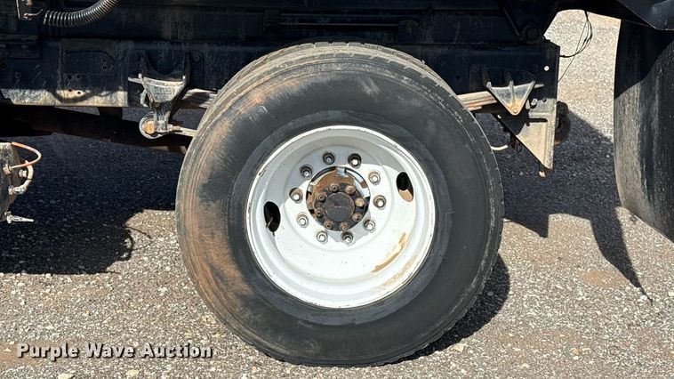 image for item EU5175 2005 International 4300 SBA 4X2 dump truck