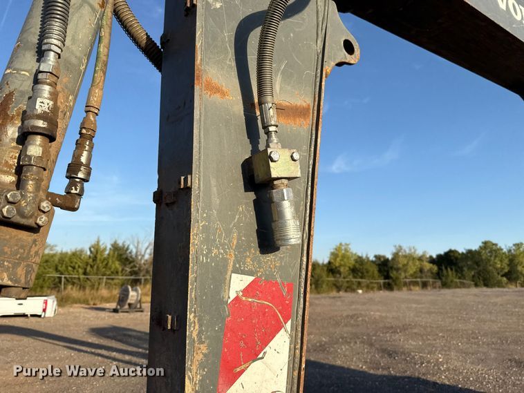 image for item EU5178 2013 Volvo ECR88 mini excavator